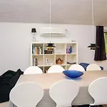 펜션 6 Person In Store Fuglede-by Traum