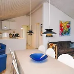 펜션 6 Person In Store Fuglede-by Traum Store Fuglede