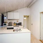 6 Person In Store Fuglede-by Traum Store Fuglede