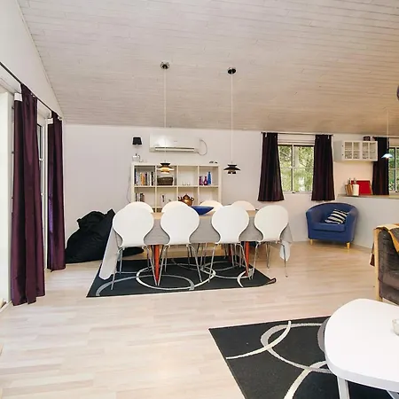 6 Person In Holiday home *